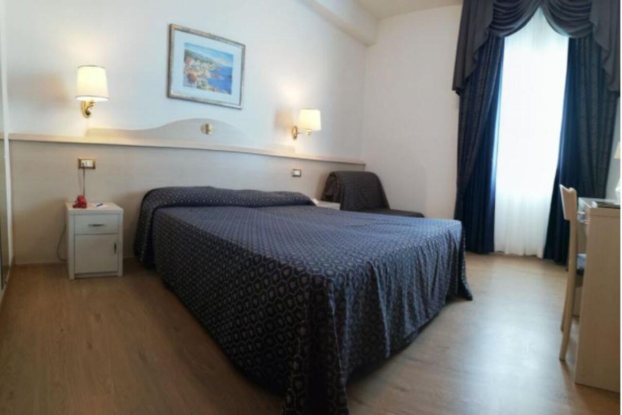 Hotel Caravelle&Minicaravelle 利多迪迪耶索洛 外观 照片
